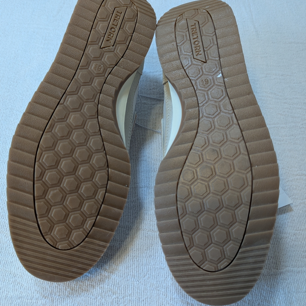 Tretorn White and Tan Athletic Shoes - Picture 6 of 7